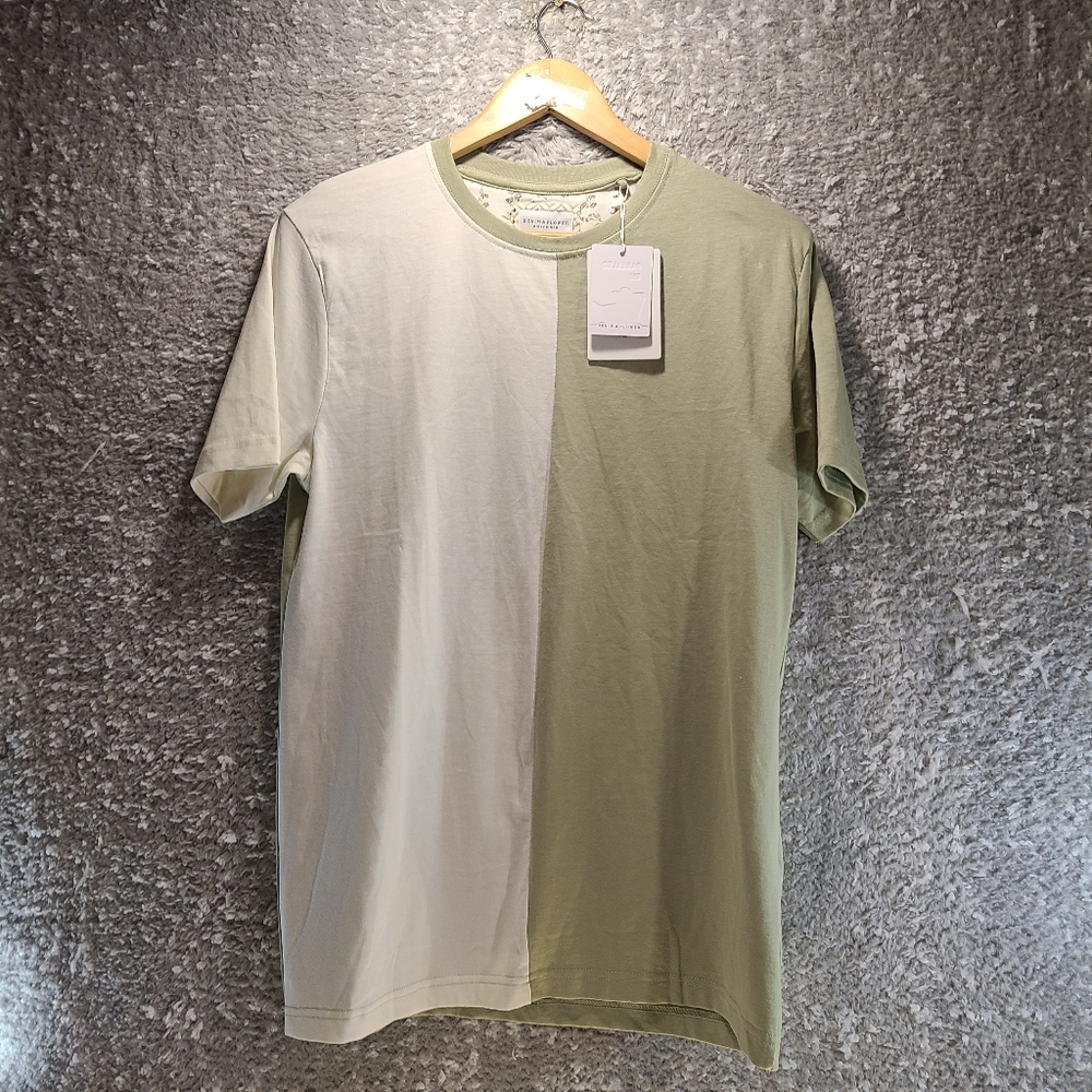 Denim And Flower Small Men’s T-shirt Green Tan Cotton Blend Soft NWT